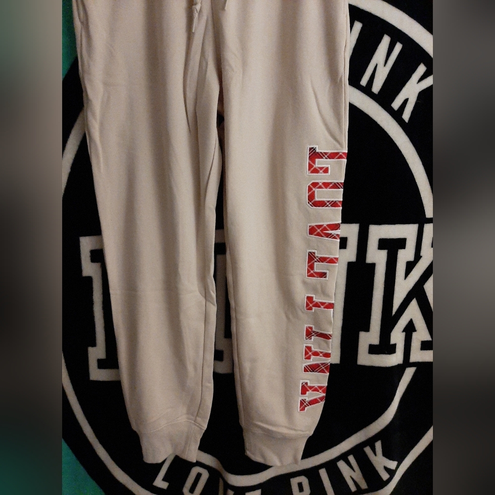 Vs Pink Joggers